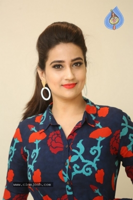 Anchor Manjusha Pics - 2 of 32