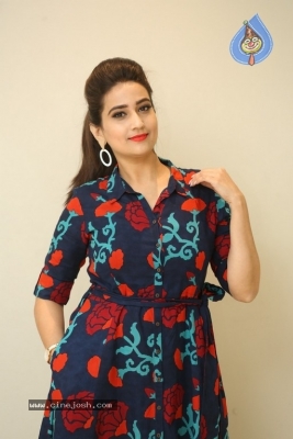 Anchor Manjusha Pics - 21 of 32