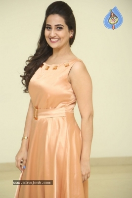 Anchor Manjusha Pics - 3 of 21