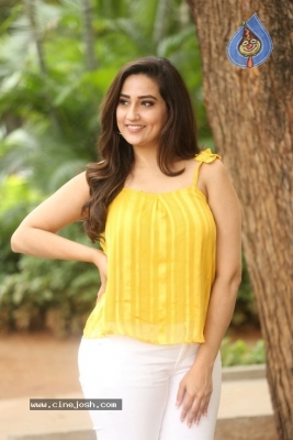 Anchor Manjusha Stills - 39 of 42