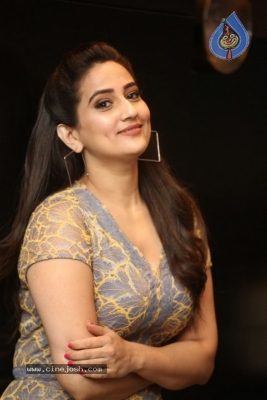 Anchor Manjusha Stills - 19 of 21