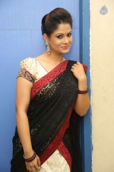Anchor Shilpa Chakravarthy Photos - 28 of 36