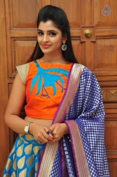 Anchor Shyamala Photos - 10 of 37