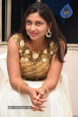 Anchor Sneha Jallu Pics - 5 of 21