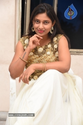 Anchor Sneha Jallu Pics - 13 of 21