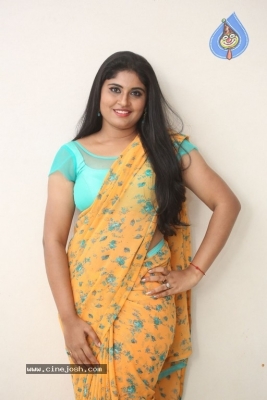 Anchor Sonia Chowdary Pics - 8 of 15