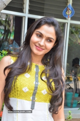 Andrea Jeremiah New Photos - 3 of 9