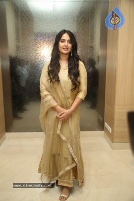 Anushka Shetty Photos - 1 of 21