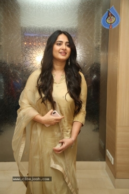 Anushka Shetty Photos - 2 of 21