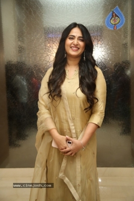 Anushka Shetty Photos - 3 of 21