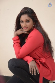 Archana Choudhary New Photos - 9 of 21