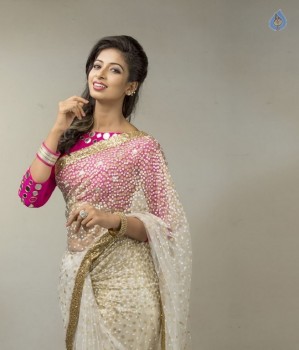 Archana Ravi Photos - 1 of 9