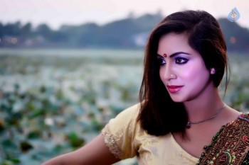 Arshi Khan New Photos - 10 of 21