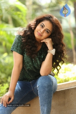 Avika Gor Interview Photos - 20 of 21