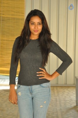 Bhanu Tripathri New Photos - 9 of 20