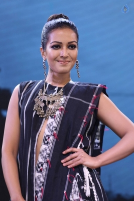 Catherine Tresa at Woven 2017 Fashion Show - 28 of 28