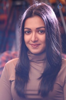 Catherine Tresa New Photos - 17 of 42