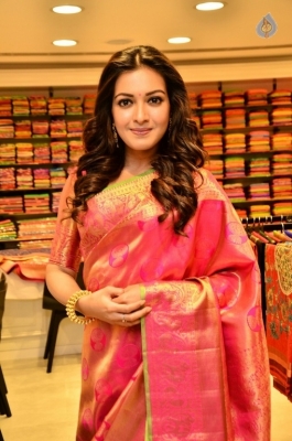 Catherine Tresa New Pics - 38 of 26