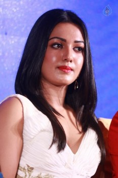 Catherine Tresa New Pics - 6 of 40