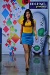 Catherine Tresa New Pics - 28 of 38