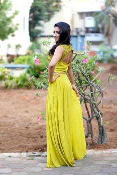 Catherine Tresa Photo Shoot - 6 of 23