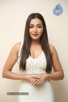 Catherine Tresa Stills - 17 of 34