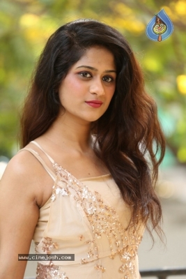 D Harini Reddy Photos - 17 of 21