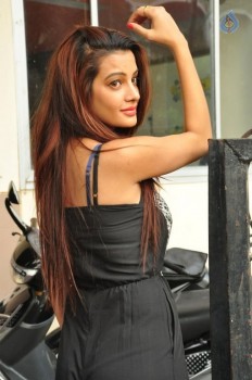 Deeksha Panth New Pics - 5 of 26
