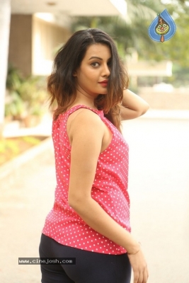 Deeksha Panth New Stills - 4 of 6