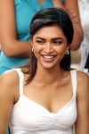 Deepika Padukone Stills - 7 of 27
