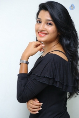 Deepthi Shetty Latest Gallery - 18 of 20