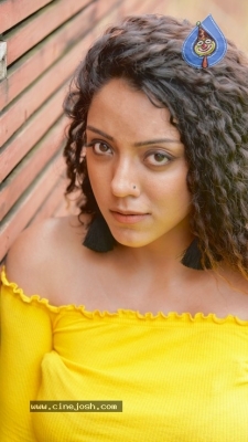 Deviyani Sharma PhotoShoot Set 01 - 19 of 32