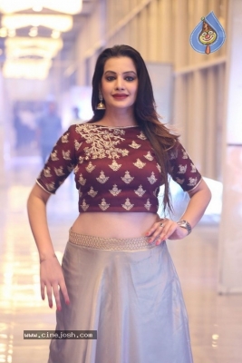 Diksha Panth Photos - 14 of 38