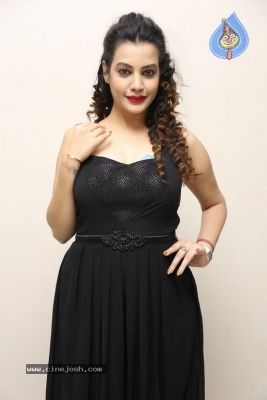 Diksha Panth Photos - 2 of 31