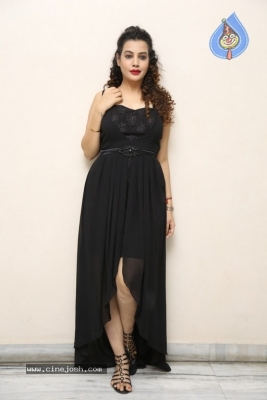 Diksha Panth Photos - 3 of 31
