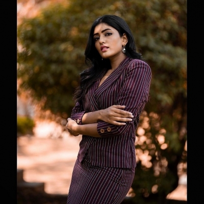 Eesha Rebba Photos - 5 of 6