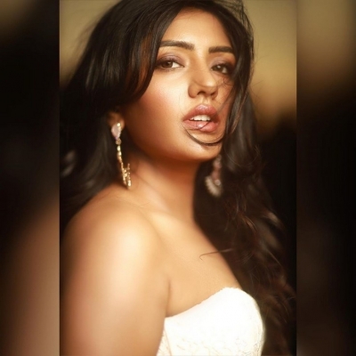 Eesha Rebba Stills - 5 of 13