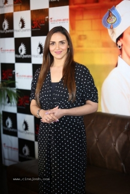 Esha Deol Images - 11 of 15