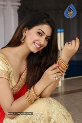 Eshanya Maheshwari Latest Photos - 9 of 35
