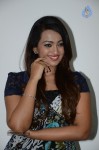 Ester Noronha Photos - 9 of 40