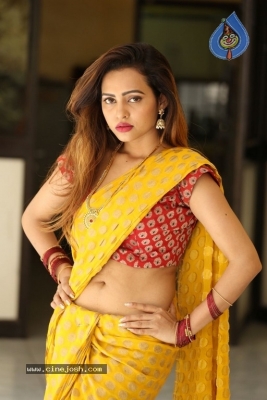 Geetha Shah Photos - 22 of 42