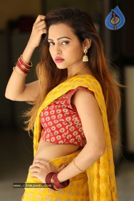 Geetha Shah Photos - 33 of 42