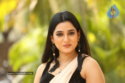 Haseen Mastaan Mirza Photos - 17 of 21