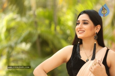 Haseen Mastaan Mirza Photos - 21 of 21