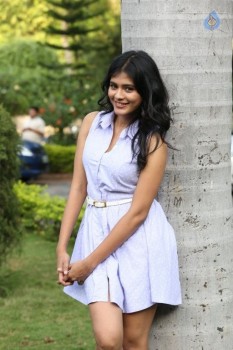 Hebah Patel New Photos - 11 of 38