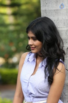 Hebah Patel New Photos - 33 of 38