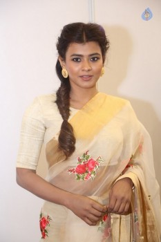 Hebah Patel Photos - 3 of 21