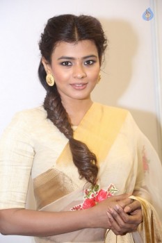 Hebah Patel Photos - 8 of 21