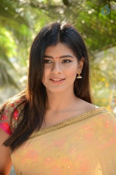 Hebah Patel Latest Gallery - 11 of 60