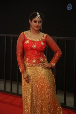 Iniya at Mirchi Music Awards - 1 of 18